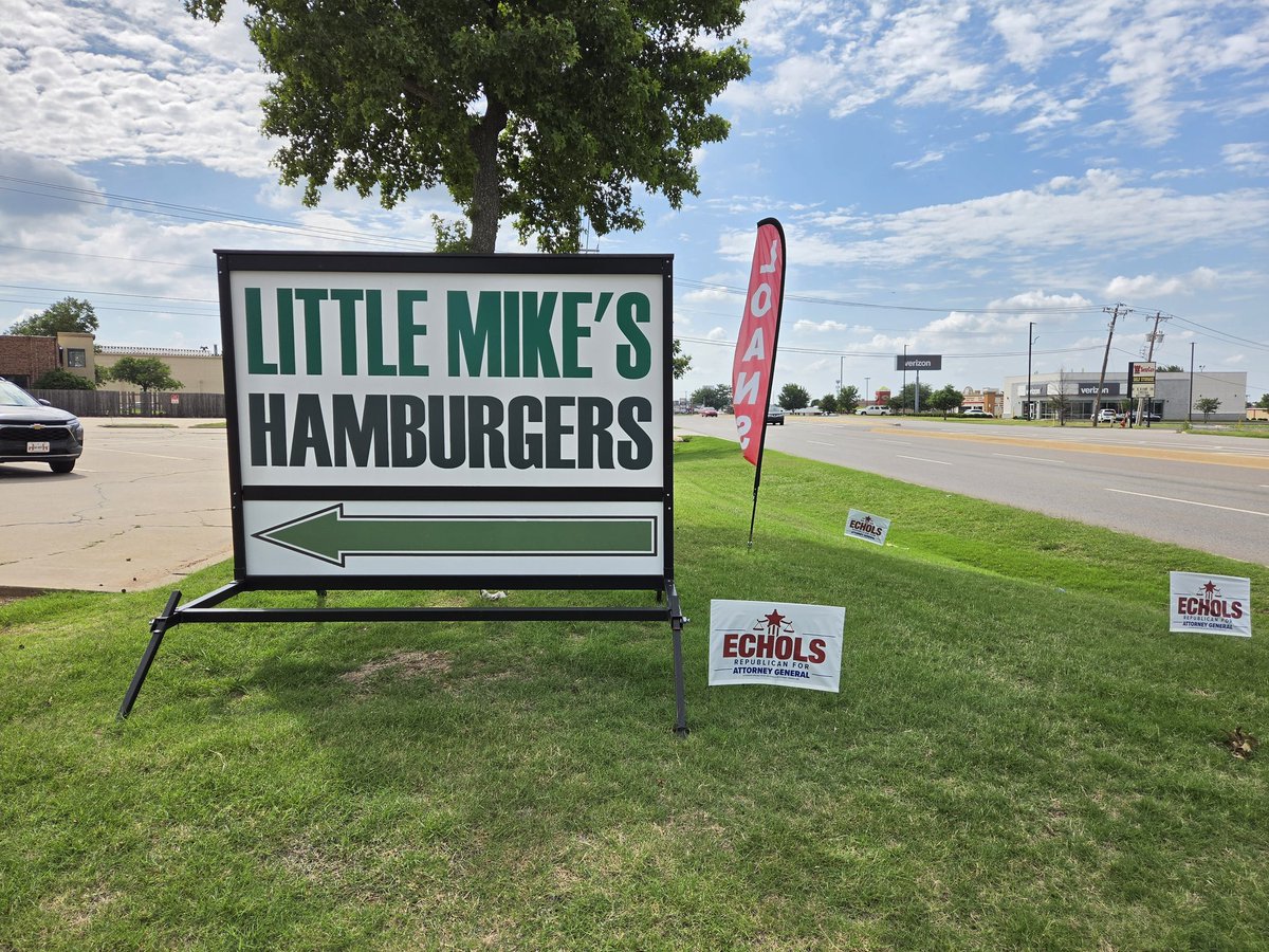 TeamEcholsAG's tweet photo. At Little Mike's Hamburgers from 5-7. Come on down, have a burger, and say hi!!

6724 Northwest Expy, Oklahoma City, OK 73132 https://t.co/HyG1Mn9JPy