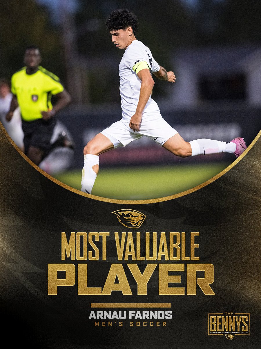 BeaverMSoccer's tweet photo. And the Benny goes to...🏆

#GoBeavs https://t.co/FVsixs76lL