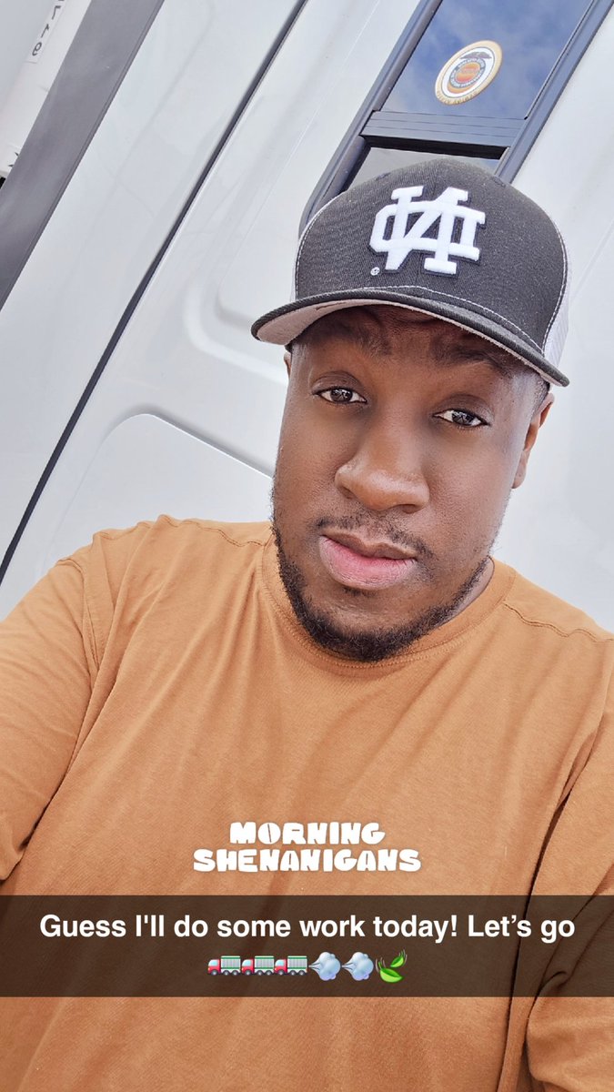 facebh18's tweet photo. Hey y'all! #truckerkife #blessed https://t.co/Nh2q0Dzgua