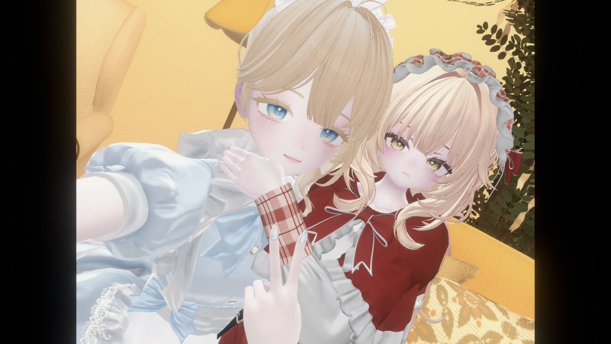 vrc_blue3's tweet photo. おはんよ☀️.°

今日は赤ずきんたちがふぃあーばの練習会をするみたい🎀🥰

新しいメイド長はちょっと緊張してるみたい👀 https://t.co/e5IcqM5BEH