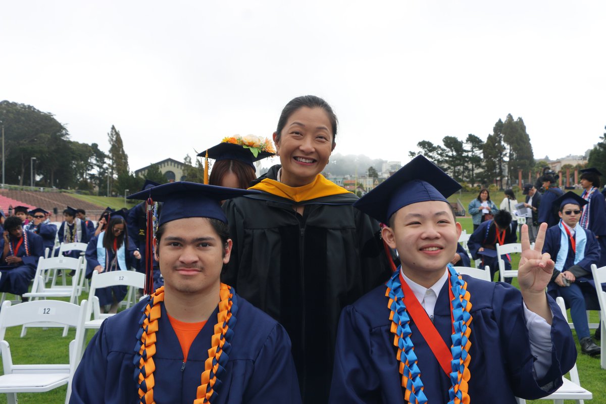 SFUSD_Supe's tweet photo. Congratulations to Balboa High School's Class of 2026 on your graduation! I am always overjoyed when I see how close and supportive the Balboa community is. And thank you to Mayor @DanielLurie for speaking to our students today! #SFUSD https://t.co/Qbtf8o6GaO