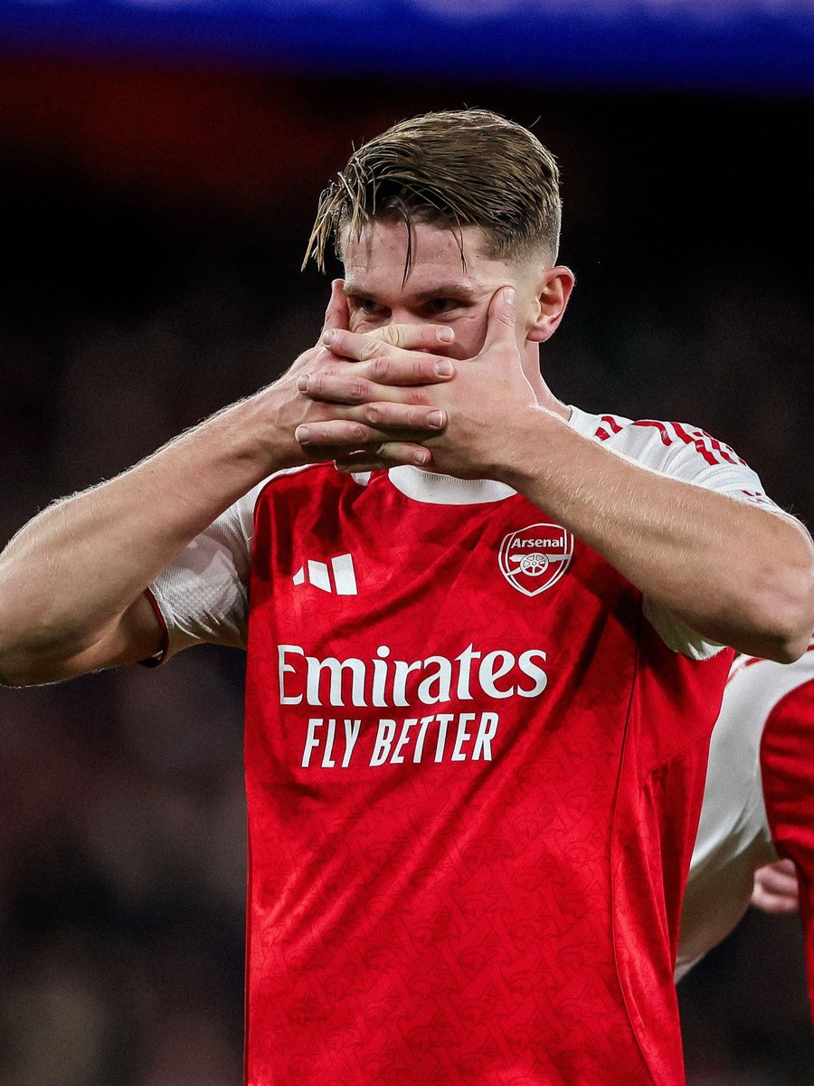 ArsenalZNE's tweet photo. Arsenal explored the possibility of recruiting Julian Alvarez during the previous summer window, though Mikel Arteta and the Arsenal hierarchy ultimately chose to sign Viktor Gyokeres from Sporting CP in a £63.5 million deal 😳👀

(@standardsport) https://t.co/ptisyc7fu4