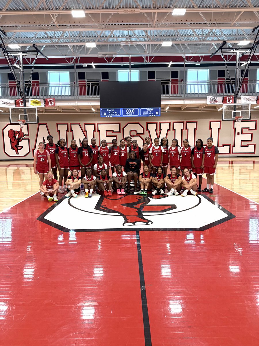 RedElephant_WBB's tweet photo. Thank you @gabby_minus for talking to our girls today. We’re excited to watch you play for @LadyVol_Hoops! https://t.co/rcf3zztJNl