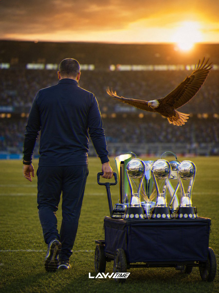 layvtime's tweet photo. ¡UNA ERA DE LEYENDAS LLEGÓ A SU FIN! 🏆😔

André Jardine deja al América después de una etapa que cambió la historia reciente del club y lo llevó a conquistar la gloria más grande.

Porque hay entrenadores que pasan… y otros que terminan convirtiéndose en parte de la identidad de un equipo.

Te recordaremos con cariño, André. 👏

¿Era momento de cerrar este ciclo o había historia para más? 👀
