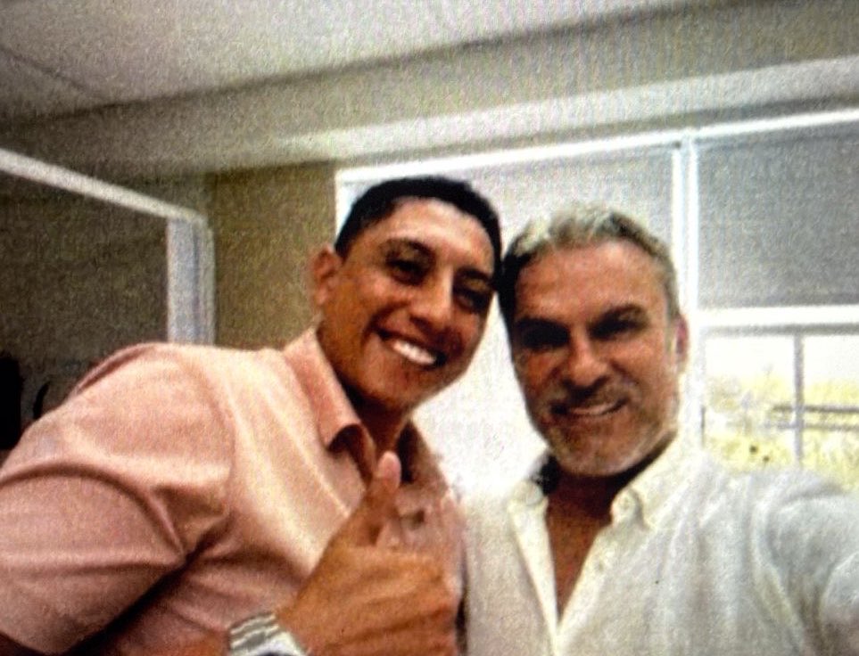 Libertador_Ec's tweet photo. Evidencias para que después no digan que no lo conocen, grabó todas las videollamadas de zoom donde planificaban todo para desviar el #MagnicidioFV estaban presentes Rafael Correa, Patiño, Ronny Aleaga, José Serrano y más. https://t.co/92e4EuASEy