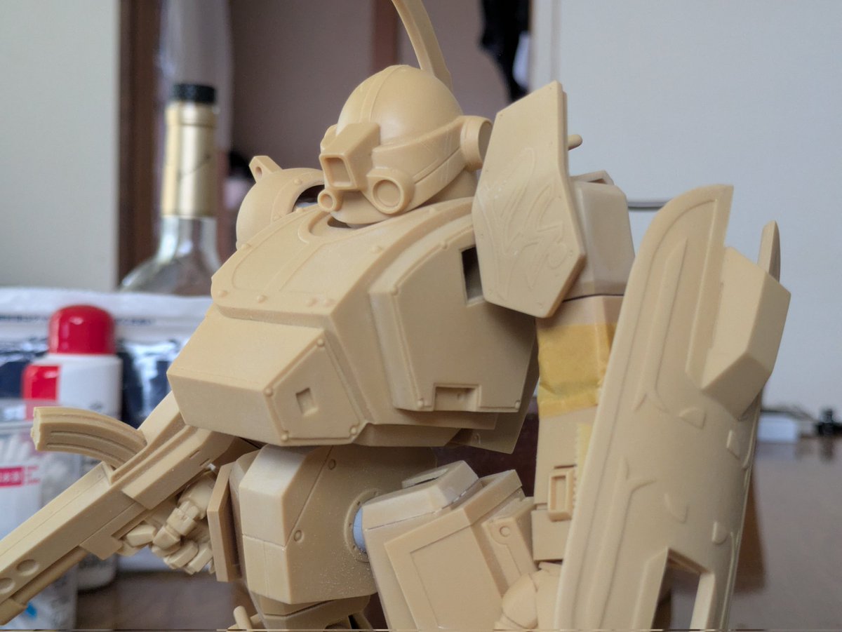 xcr_rdc's tweet photo. ボークス1/24ベルゼルガBTS MM版ここまで来た所で肘関節が粉砕した。やり直しかあ。まあでも首と股関節のボールジョイント化や位置調整で良い感じになったね。 https://t.co/mPfM76tfkv
