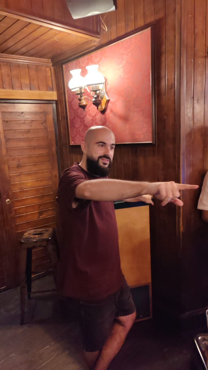 hydro_tcg's tweet photo. The @2AMClicka is reunited and Azir just spawned moving some tokens (beers) https://t.co/46vR8wu8zl