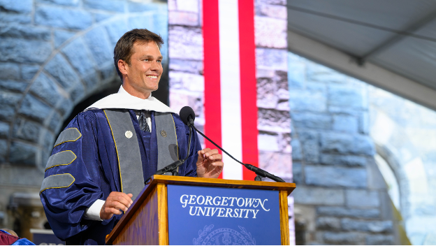 astriche's tweet photo. After 27 years in the classroom, people often assume they know what has changed most about students. They usually start with technology. I don’t. Tom Brady's Commencement speech reveals my thought.
https://t.co/Qx84M36Evr https://t.co/Sxj2zdda3i