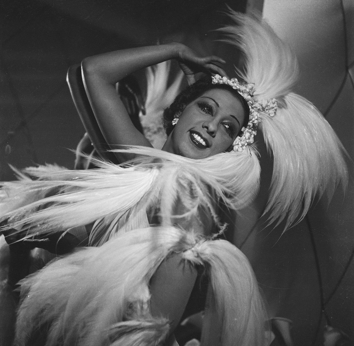 Katie_Classique's tweet photo. Happy Heavenly Birthday to the one and only Josephine Baker. Actress, dancer, singer, civil rights activist and French Reistance Fighter. She was a champion ahead of her time and one of the most beautiful stars to have ever lived — https://t.co/AOpfqvXN2M