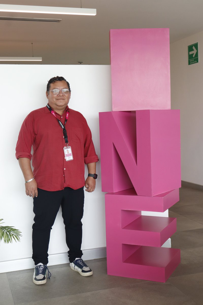 INEYucatan's tweet photo. 🎉La familia #INEYucatán le desea un 🥳#felizcumpleaños! 🍰🎁al compañero y amigo: Tomás Othón Barahona González  . 🎈Nuestros mejores deseos en este día tan especial.  #Enhorabuena #06JuntaDistrital #Yucatán https://t.co/ico8yeGgx4