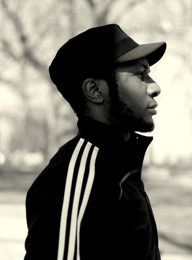 dnahinga's tweet photo. there is much sorrow, not only of the dramatic kind but also in the way that difficult economic circumstances wear people down, eroding them, preying on their weaknesses, until they do things that they themselves find hateful, until they are shadows of their best selves.

Teju Cole, Every Day is for the Thief