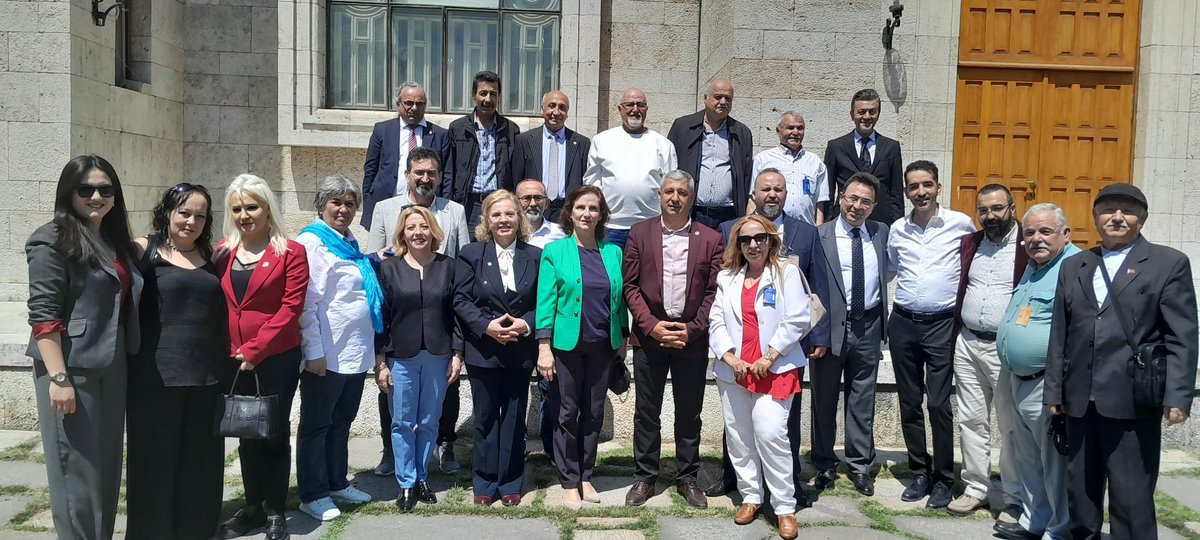 SevgiYALAV06's tweet photo. TBMM Grup Toplantımıza Yenimahalle  İlçe Başkanımız Sn. Sevgi Yalav Yönetimimiz ve Gençlerimizle katılım sağladık. 🇹🇷🇹🇷Biz Dağ gibi burada duruyoruz
 sırtını yaslamak isteyenler 
varsa buyursunlar “☀️☀️
@MDervisogluTR 
@OsmanErturkOzel 
@Ozturkdenizli 
@HuseyinRasit 
@YenerYILDIRIM06