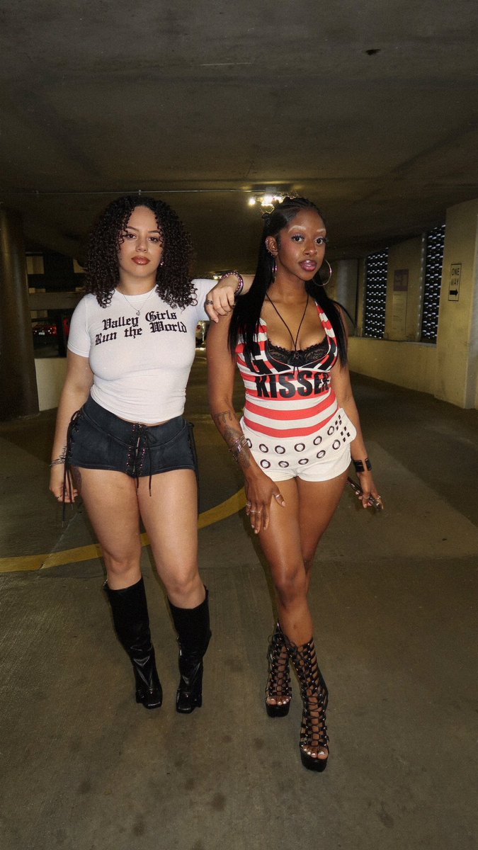 kyjaneeee's tweet photo. Alexa play K9 by Don Toliver https://t.co/o3NKOMybG8