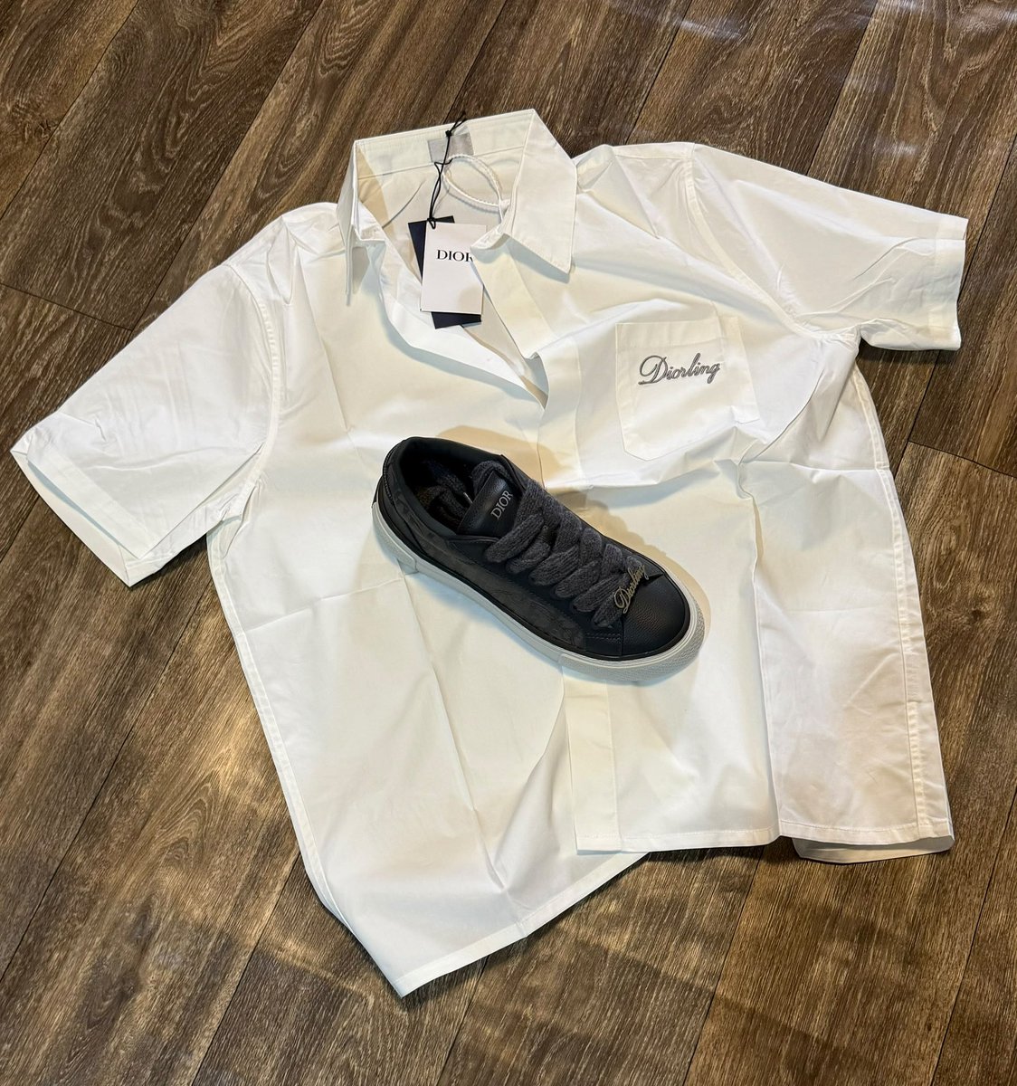 ChiwearsStore's tweet photo. _*Original Diorling Quality Shirt Now available in Store*_
      *Size Medium To Xlarge* https://t.co/uUDlTMbREP