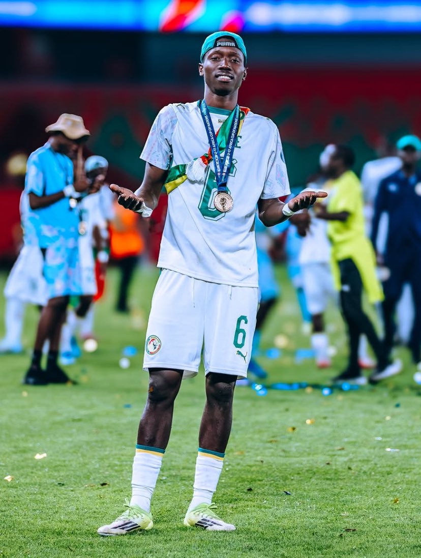 M_biaye05's tweet photo. CHAMPION D'AFRIQUE U17 CAN MAROC 2026🥇🇸🇳
Merci du fond du cœur pour votre soutien, votre présence et votre confiance  🇸🇳🫡 https://t.co/SEX7FQ2Ddv