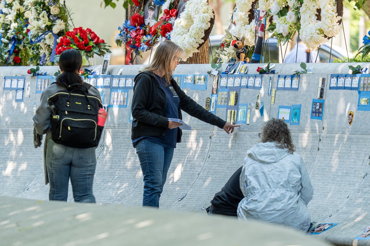 NLEOMF's tweet photo. From National Police Week 2026 🌹💙 https://t.co/T0CAZaKy5c