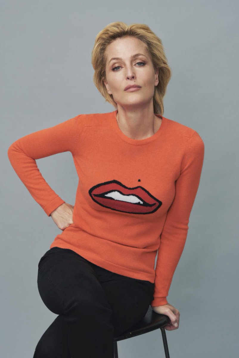 ContextGillian's tweet photo. Gillian Anderson https://t.co/oMqLoVRLku