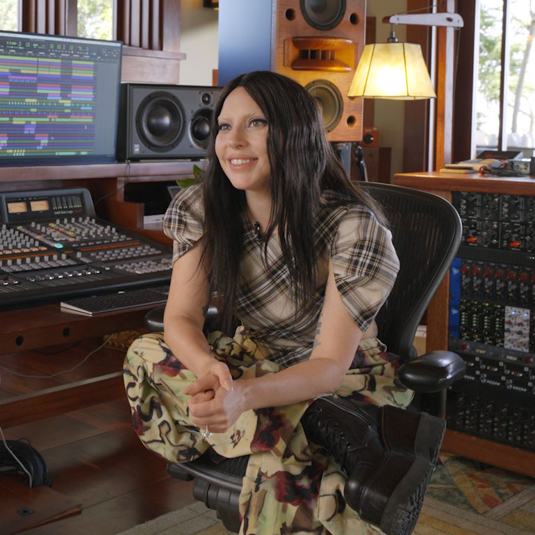 gagadaily's tweet photo. Producer Madeon (ARTPOP, Chromatica) says Lady Gaga is a deeply hands-on artist in the studio:

“She’s a maker. Some artists are brilliant at creating a system around them that hopefully creates great art, but they feel more like a manager of it. She makes.” https://t.co/n5SbcOAxga