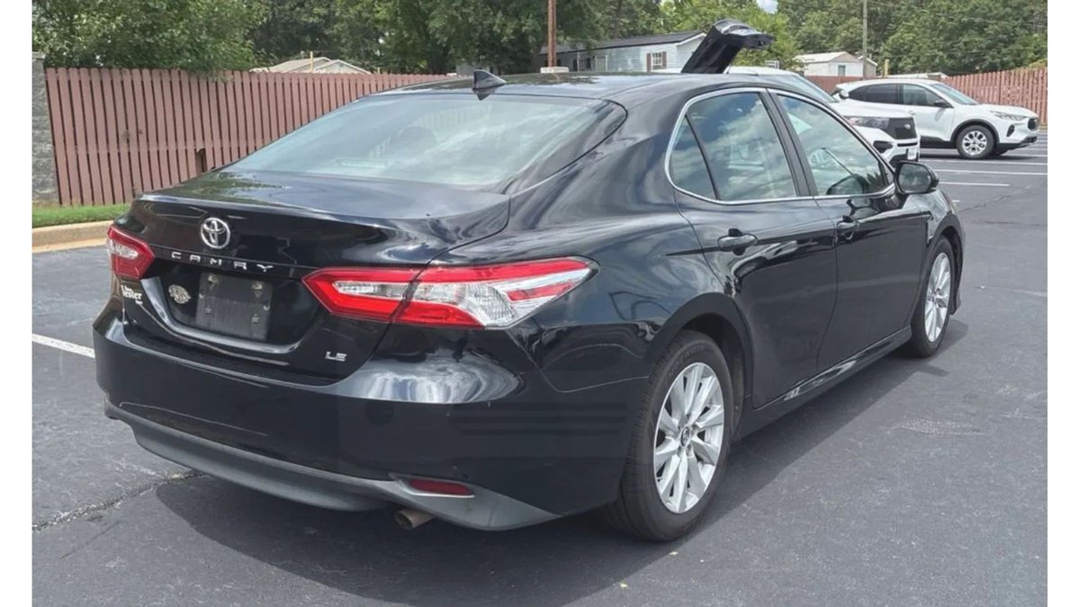 bumbleauto's tweet photo. 2019 Toyota Camry   Check out our new inventory:  https://t.co/Fj7apCufr1   Discover the thrill of the open road with the 2019 Toyota Camry. This stylish sedan offers exceptional performance and https://t.co/7I0atgVesW