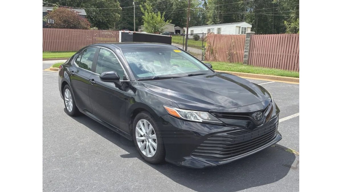 bumbleauto's tweet photo. 2019 Toyota Camry   Check out our new inventory:  https://t.co/Fj7apCufr1   Discover the thrill of the open road with the 2019 Toyota Camry. This stylish sedan offers exceptional performance and https://t.co/7I0atgVesW