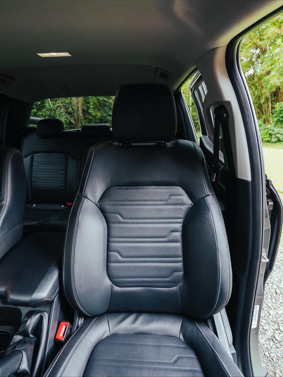 DistDavidFord's tweet photo. Cualquier reto es posible en el camino con tu nuevo Ford Ranger. 🛻🔥

Ranger es tu aliado para los terrenos más complejos con tracción 4x4, tecnología avanzada, seguridad y comodidad.

Visita nuestras sucursales:
📍 Marbella, Transístmica, Chitré y David. https://t.co/Zixcm08LWJ