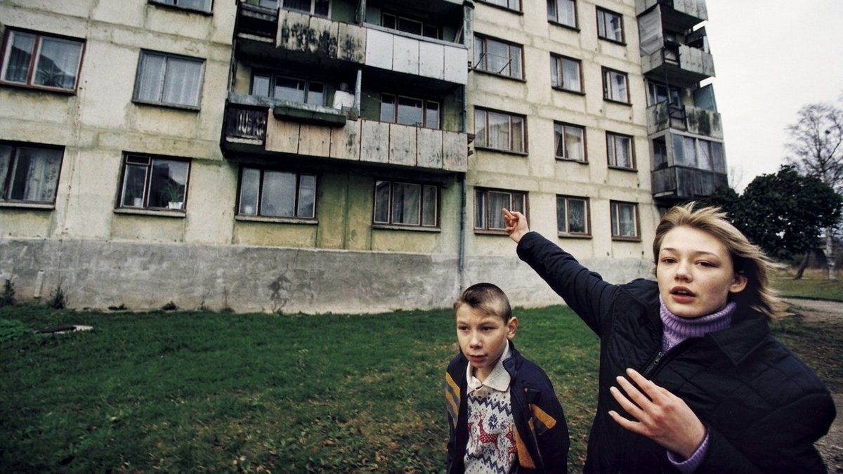 retropolisart's tweet photo. Lilya 4-Ever (2002) https://t.co/4pYAxKfo8k