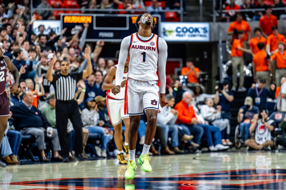 _JHokanson's tweet photo. NEWS: Auburn adds Middle Tennessee to its non-conference schedule.

The game will be played in Huntsville on Dec. 15.

Story: https://t.co/MY1AHi0Ct4 https://t.co/NBqYAjzrt9
