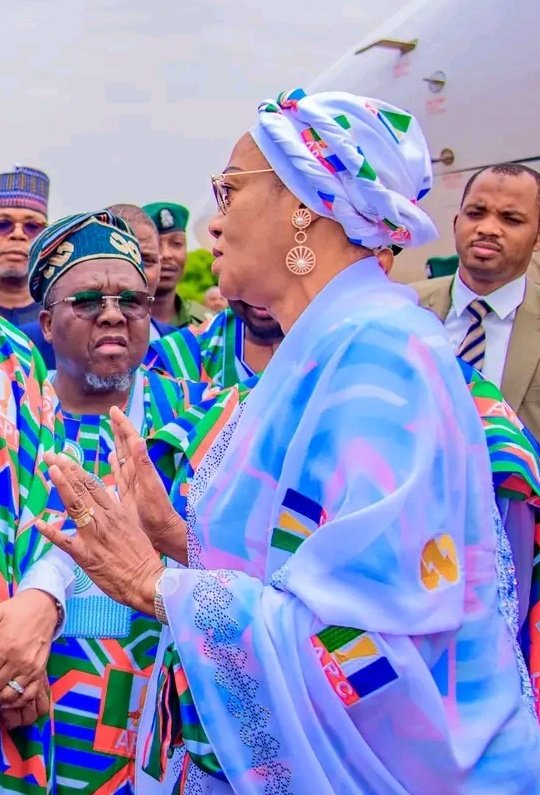 ishaqsamaila5's tweet photo. Why President Tinubu Describes Ibrahim Kabir Masari as His “Waziri” and the First Lady Refers to Him as “Mai Jama’a”

By Ishaq Samaila

In politics, recognition from national leaders is often a reflection of character, performance, loyalty, and trust. For Alhaji Ibrahim Kabir Masari, the descriptions employed by President Bola Ahmed Tinubu and First Lady Senator Oluremi Tinubu underscore his significance within the administration and his enduring connection with the Nigerian people.

President Tinubu’s description of Masari as his “Waziri” is not merely symbolic. In the traditional sense, a Waziri is a trusted adviser, a dependable confidant, and a key figure whose counsel and loyalty are highly valued. The description reflects years of commitment, political dedication, and steadfast support for the ideals that culminated in the emergence of the Renewed Hope Administration.

From grassroots mobilization to high-level stakeholder engagement, Masari has consistently demonstrated the qualities associated with leadership, loyalty, and strategic acumen. As Special Adviser to the President on Political and Other Matters, he continues to play a pivotal role in strengthening relationships between the Presidency, political stakeholders, and communities across the country.

Equally significant is the First Lady’s description of him as “Mai Jama’a.” In Northern Nigeria, the phrase symbolizes a leader who remains close to the people, carries communities along, and maintains strong connections with citizens regardless of status or background.

This recognition reflects Masari’s longstanding reputation as a grassroots leader and mobilizer. Across communities, party structures, and public engagements, he is known for cultivating meaningful relationships with ordinary Nigerians while effectively engaging leaders at the highest levels of government.

What distinguishes Masari’s profile is his ability to harmonize influence with accessibility. While many public figures become distant as they rise in prominence, he has remained connected to the grassroots, listening to concerns, building bridges, and helping to ensure that the voices of the people are heard.

Together, the descriptions “Waziri” and “Mai Jama’a” encapsulate two defining aspects of Masari’s public identity: the confidence he enjoys from the nation’s leadership and the trust he has earned among the grassroots. They reflect a rare blend of political relevance, loyalty, accessibility, and popular connection.

In an era where trust and credibility remain among the most valuable assets in public service, Ibrahim Kabir Masari’s growing influence demonstrates that genuine leadership is built not only through positions held, but through relationships nurtured, commitments honored, and service rendered.

Few public figures successfully earn both the confidence of national leadership and the admiration of grassroots supporters. Ibrahim Kabir Masari’s growing influence reflects this rare achievement, explaining why President Bola Ahmed Tinubu proudly describes him as his “Waziri” and why First Lady Senator Oluremi Tinubu affectionately refers to him as “Mai Jama’a.”.