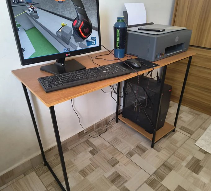 rickdaspromos's tweet photo. 🎮 ESPAÇO PRA JOGAR E PRODUZIR

Escrivaninha Gamer Tóquio Industrial 115x73x45cm

🔥 DE R$ 399,99 | POR R$ 149,92
🎟 CUPOM: CUPOMPRAMOVEIS

👉 https://t.co/W6vW1vUqCm

📲 ENTRE NO GRUPO: https://t.co/dpYlirrn2n

#BBB26 #techindica #sstvi https://t.co/PwDt82LR8M