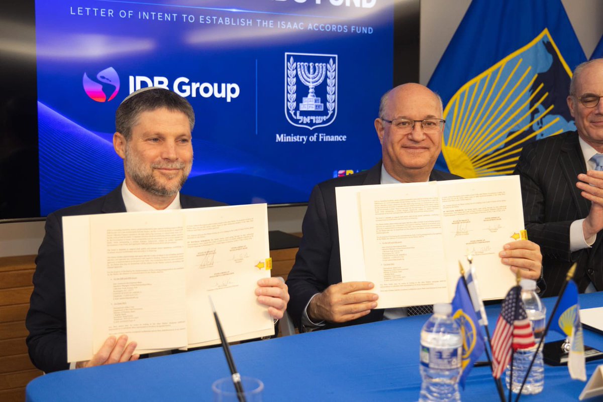Israel_MOF's tweet photo. The Israeli Minister of Finance, Bezalel Smotrich @bezalelsm, and the President of the Inter-American Development Bank, Ilan Goldfajn @igoldfajn, together with the Ambassador of Israel to the U.S. @yechielleiter, have signed a letter of intent in Washington, D.C., to launch the "Isaac Accords Fund.”

Initiated by Argentine President Javier Milei @JMilei, the Isaac Accords aim to deepen diplomatic, technological, and economic relations between Israel and Latin American and Caribbean nations.

Operating under @the_IDB Group, the newly formed fund will serve as an economic bridge, creating a practical framework for joint ventures in infrastructure, innovation, investments, and sustainable growth.

It will facilitate the export of proven Israeli solutions to meet regional     development challenges while paving the way for Israeli companies to expand into emerging markets.

A new bridge between Israel and Latin America. 
🌎🤝🇮🇱

🇮🇱 #StandWithIsrael