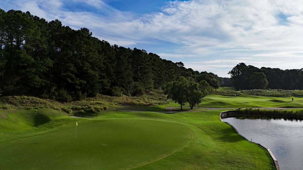MBTrips's tweet photo. One our our favorites....the par three 13th at Prestwick Country Club 
#MyrtleBeachGolf https://t.co/7oaqiyuhNv