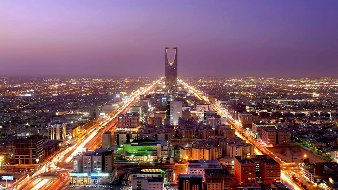 sanadeq's tweet photo. خبراء #صندوق_النقد: اقتصاد #المملكة متين وقادر على الصمود أمام التحديات الإقليمية بفضل الإجراءات المدروسة ووفرة الاحتياطيات وتنوع #البنية_التحتية .
#صناديق https://t.co/U9dnufdzlc