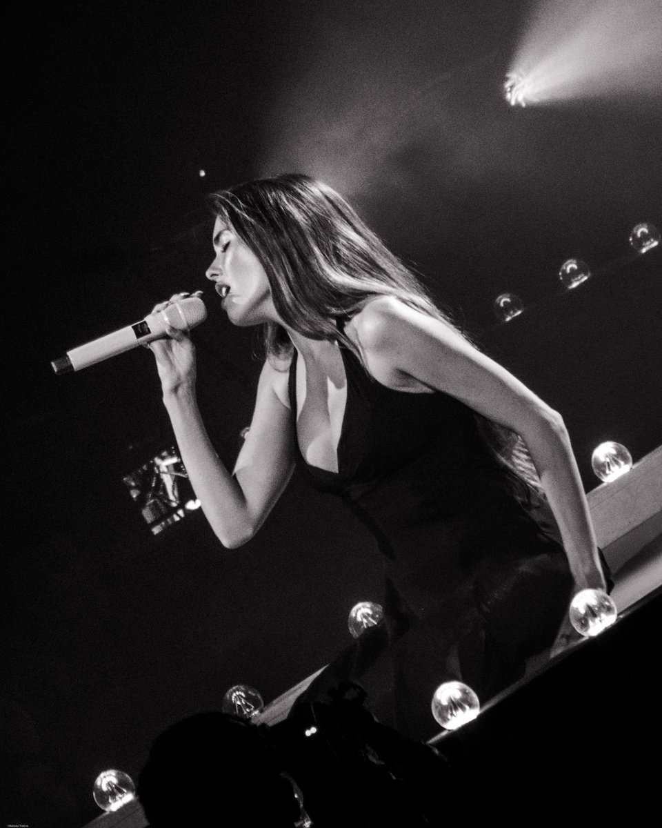 ram_tode's tweet photo. Thread of Madison Beer photos you haven't seen because I took them 🫶✨️ https://t.co/1f8oF3bUUJ