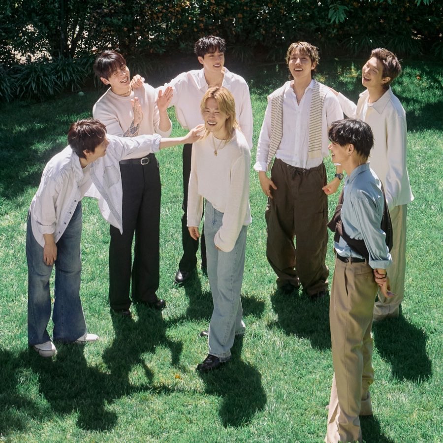 bjigoo's tweet photo. same energy https://t.co/22jVaGHFiC