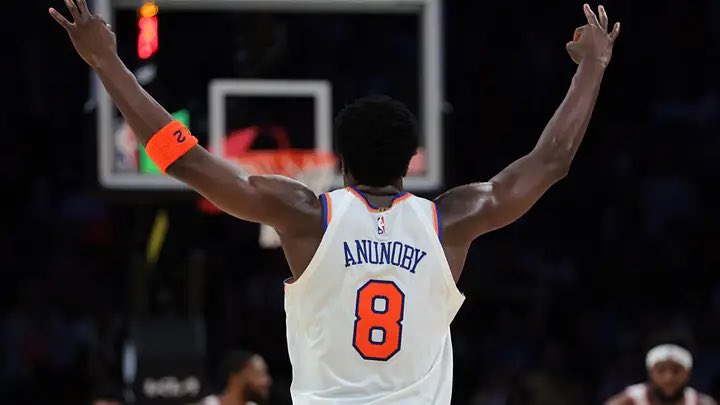 EverythinKnicks's tweet photo. A lot of casual NBA fans are about to get their first real look at OG Anunoby this series. 

Knicks fans already know that he’s one of the best two way players in basketball. Now, the world will finally see it. https://t.co/oAijmIdyHd