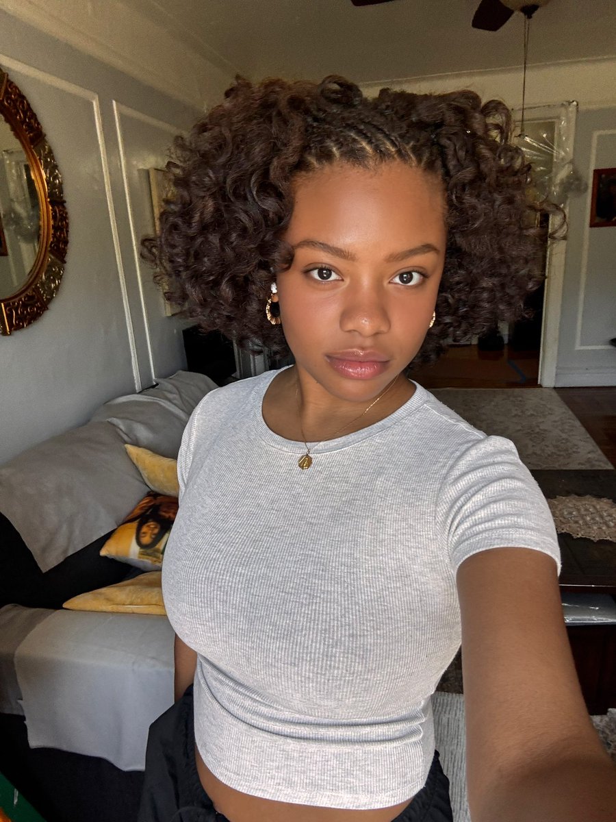 hm_liyah's tweet photo. https://t.co/oxzLmOnjGG