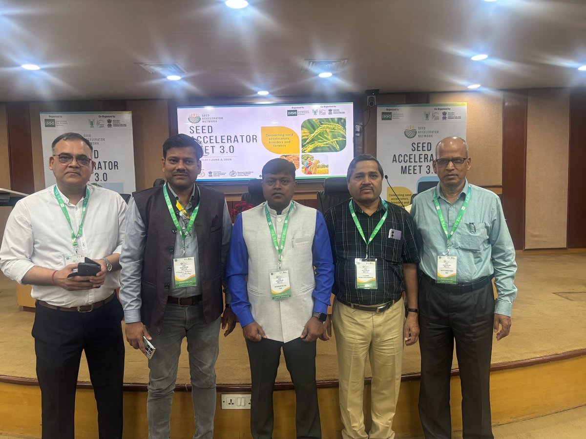 OSSCLtd's tweet photo. Managing Director attended the SEED ACCELERATOR MEET 3.0.
The Seed Accelerator Meet 3.0 is powering rice innovation forward! With varietal age already down from 30-40 to 7-10 years in parts of India, IRRI &amp; partners are now bridging the last mile. https://t.co/D3Mdqpfmeq