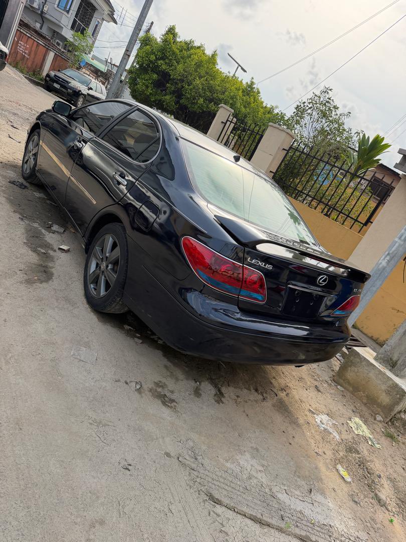 MayorAutos016's tweet photo. *Super Clean Registered 2006 Lexus ES330 full option*

🔷Super sharp first Body 
🔷Moon Sunroof
🔷Neat dashboard
🔷Navigation Screen 
🔷Clean factory leather seat
🔷Untouched Engine and Gear 
🔷Untouched low mileage

Price:5.7M

WhatsApp/Call:08052765568

Location:Surulere https://t.co/TIAbGpQTm8