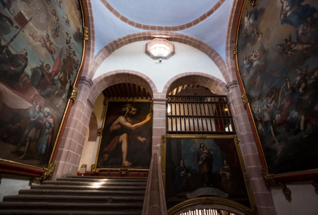 ZacatecasTravel's tweet photo. ✨🖼️A solo unos minutos de la capital, el Museo de #Guadalupe  resguarda 27 salas permanentes con una valiosa colección de arte virreinal y mexicano, que reúne obras de destacados maestros novohispanos y artistas del siglo XX.🖌️🎨
#ZacatecasDeslumbrante https://t.co/f7qrhgh7ka