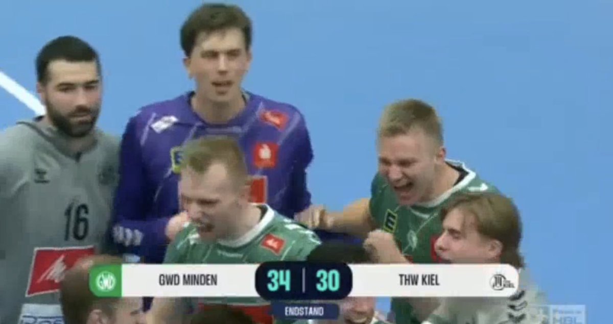 RasmusBoysen92's tweet photo. GWD Minden 34–30 THW Kiel 

A massive win for Minden in the relegation battle!

They beat THW Kiel for the first time in 20 years - since February 2006!

The result blows the relegation fight wide open and puts pressure on Erlangen and Wetzlar ahead of the final round, where Minden face bottom side Leipzig away from home.

As for Kiel, they have now dropped 24(!) points in the Bundesliga this season.

It is their worst league campaign in terms of points lost since 2002/03.
#handball