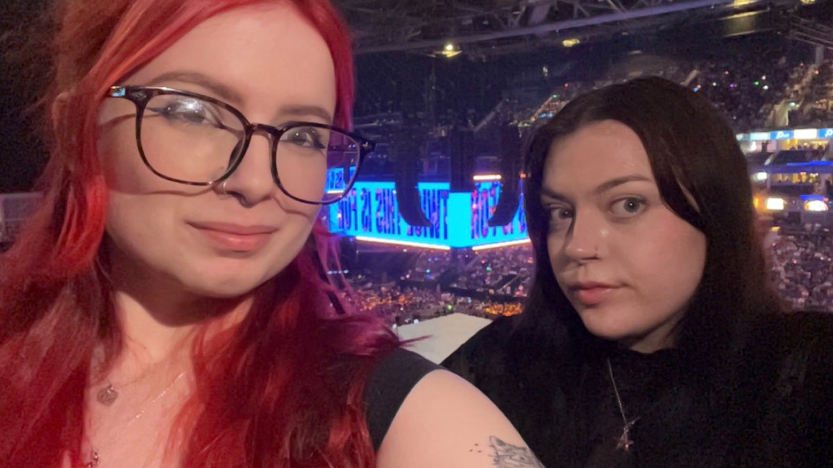 chlo_xii's tweet photo. fireball would go crazy rn https://t.co/RHsqWMeVn2