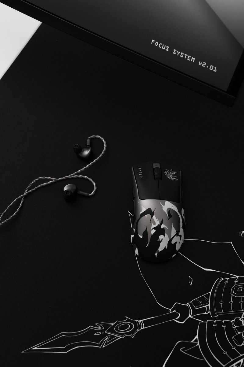 izayoaa's tweet photo. Comp setup. https://t.co/wQnSJXEwTU