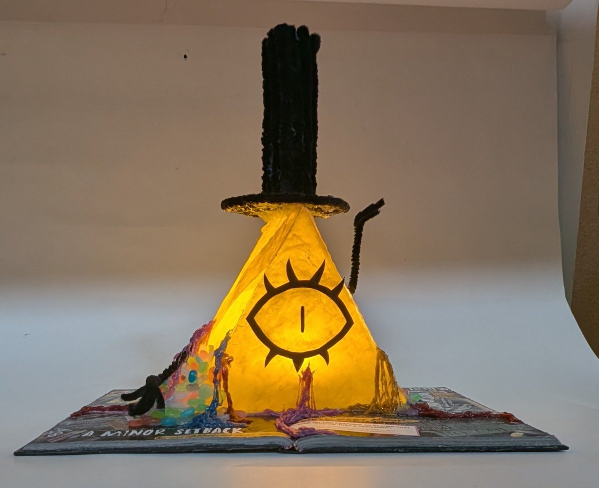 Blitz_Zeph45's tweet photo. Guys, I think my Book of Bill is broken 
#gravityfalls #art #BookofBill https://t.co/8ueQWPRute