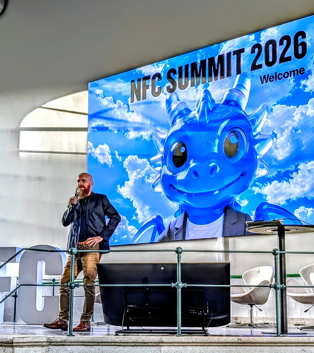 jmpailhon's tweet photo. And so @NFCsummit starts

With @redbeardnft on stage 

Positive thoughts in a difficult moment for our ecosystem and giving credit to @johnkarp for fighting hard to make this NFC 

Congratulations and thank you to both https://t.co/kVysV2UgMn