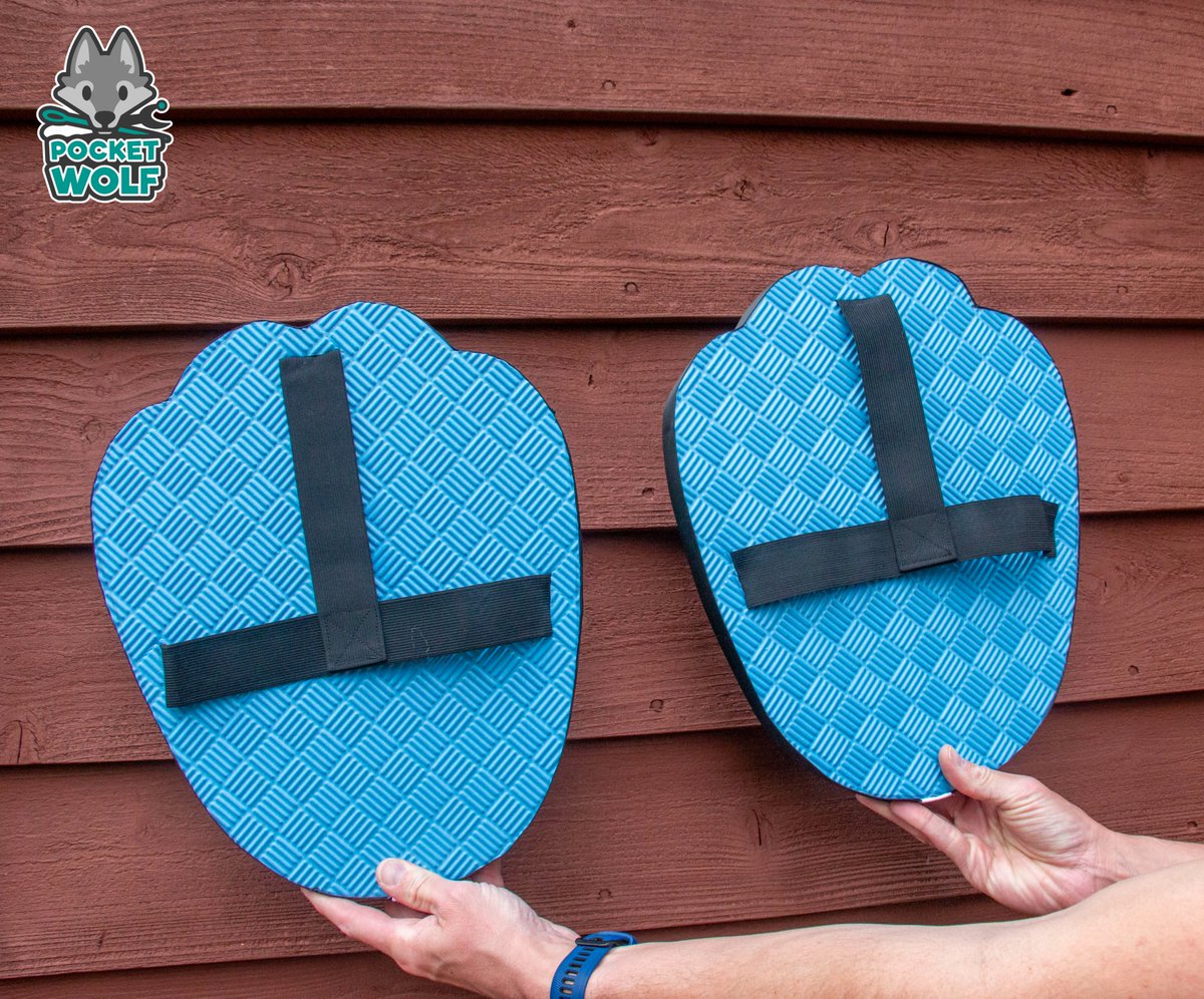 PocketWolfSuits's tweet photo. A pair of fursuit sandals for an Etsy order. I have these for sale in my Etsy shop. There's other color options you can choose from too.
https://t.co/WtbYypJ9iL
Custom sizing/colors: https://t.co/mhnZVGztYY
#Furry #Fursuitparts #Fursuitsandals #Commissions #CleanBeans https://t.co/oTIxuozbmW