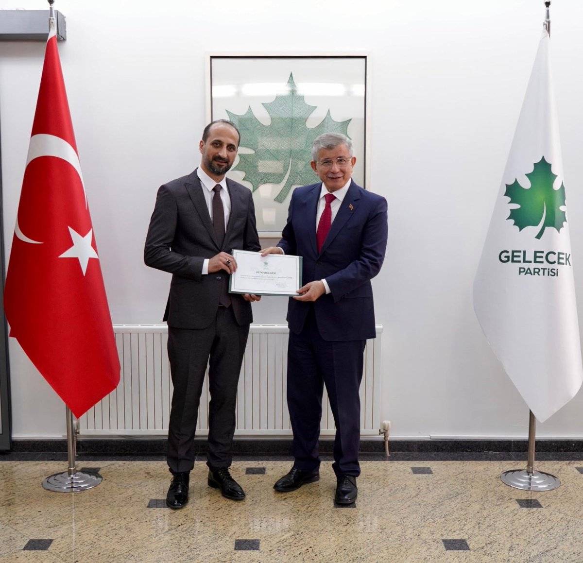 yesilyurt_'s tweet photo. Malatya, Kale İlçe Başkanlığı görevine Ramazan Yıldırım atanmıştır. Başkanımızı tebrik ediyor, çalışmalarında başarılar diliyorum.
Teşkilatımız ve Kale için hayırlı olmasını temenni ediyorum.
@GelecekPartiTR @Ahmet_Davutoglu @aydinatasfatma @RBekiroglu @aynuralgul @Bedri84063295 https://t.co/ElPf70gk0L
