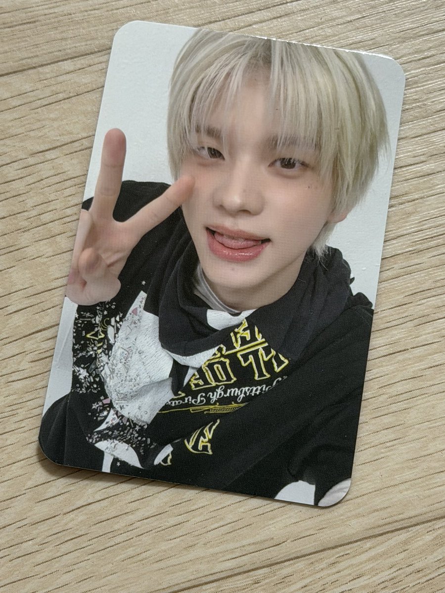 llibrariesh's tweet photo. @myblue_42 😔😔😔☝🏻 https://t.co/jDyQc04ITw