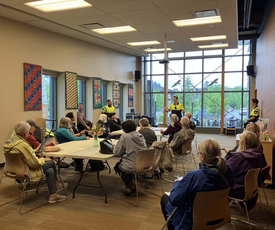 CanmoreLibrary's tweet photo. Thank you to everyone who joined us at Paid Parking How-Tos &amp; Tips! 🅿️

We welcomed 20 attendees who received hands-on support from the Town of Canmore's Paid Parking Team, helping them download the PayByPhone app &amp; feel confident using it. 📱✨

#CanmorePublicLibrary https://t.co/DSRYqSzAPO