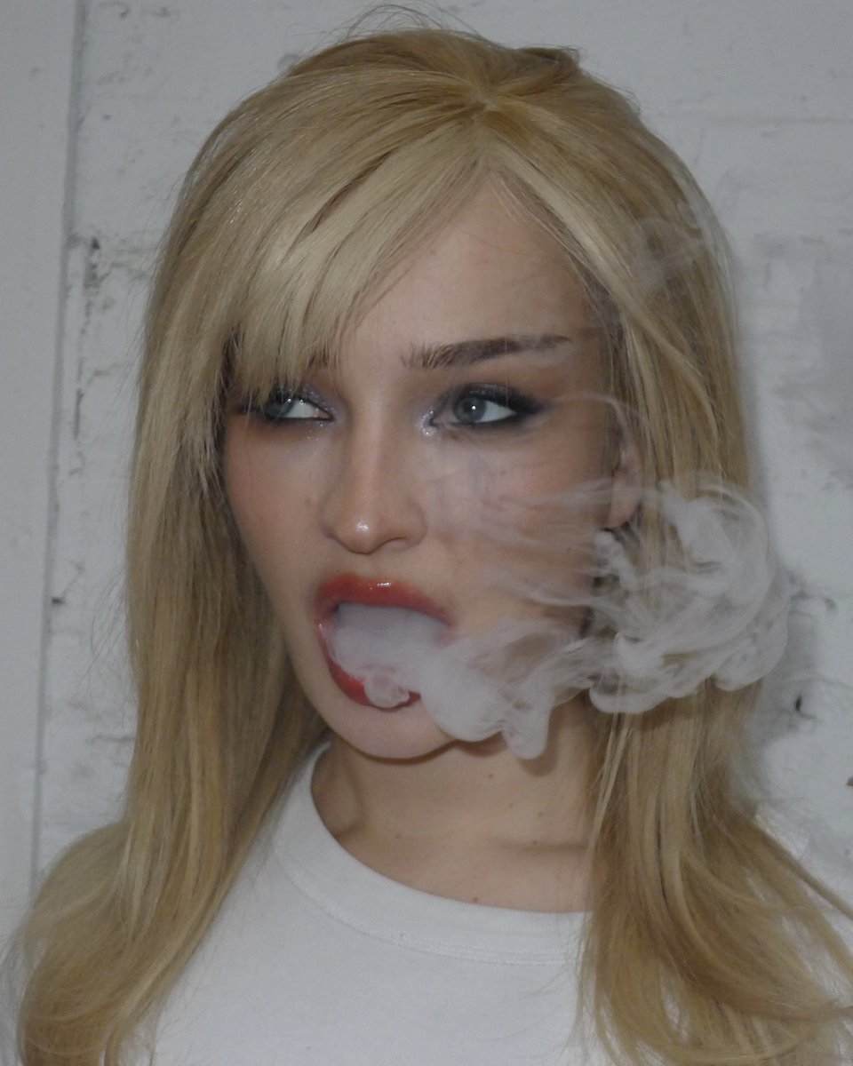 kimpetras's tweet photo. There’s only cloudzzz https://t.co/iy5d5Eljfd