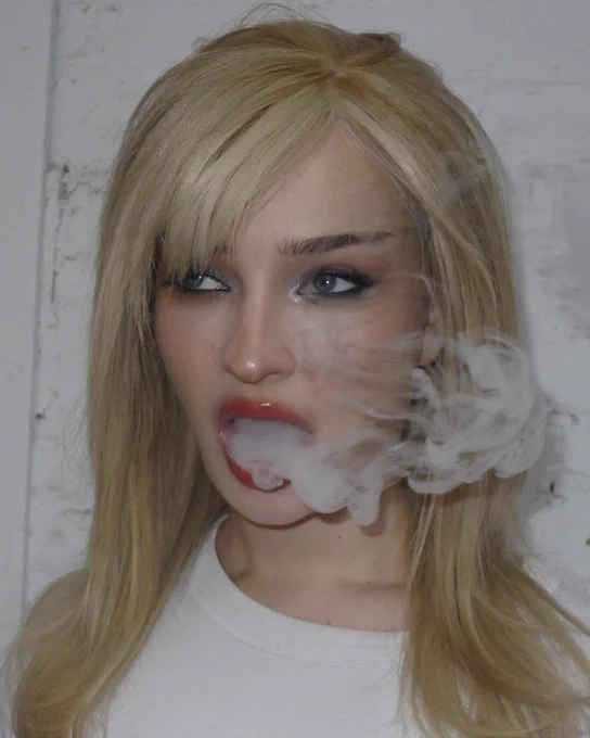 don't blow your vape smoke on my baby BunheadHQ X: 